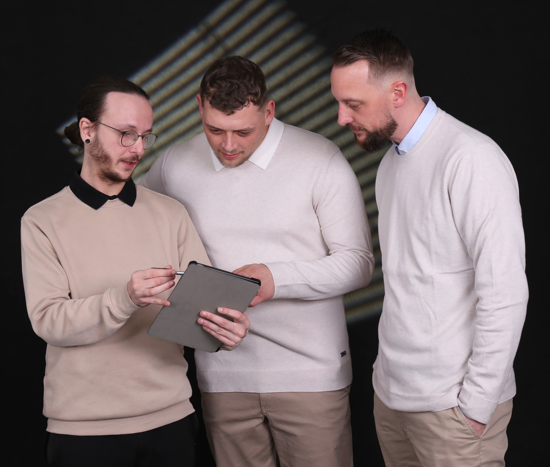 Team Meeting, EU AI Act Beratung, IT Happens GbR