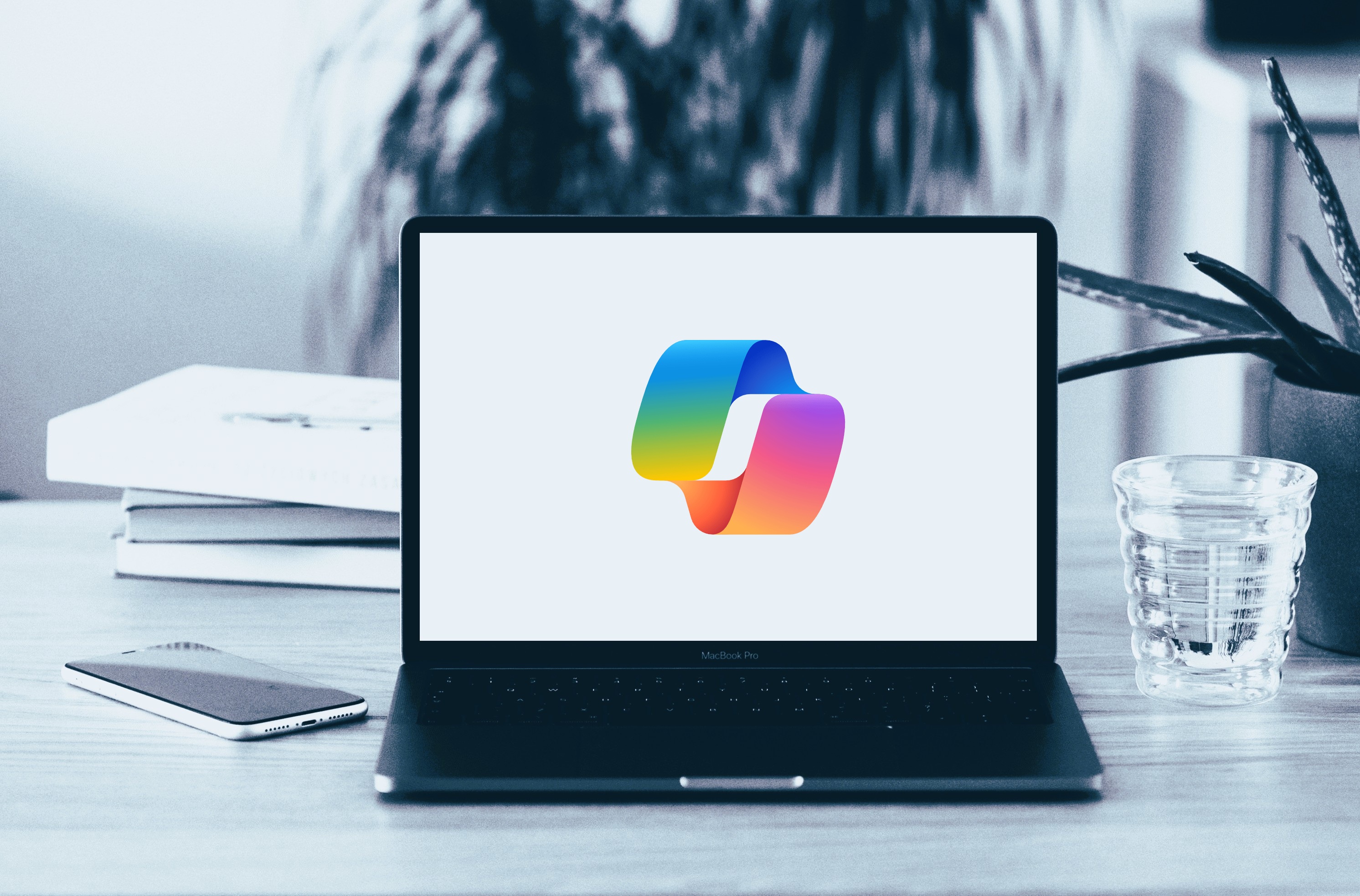 Laptop mit Microsoft Copilot